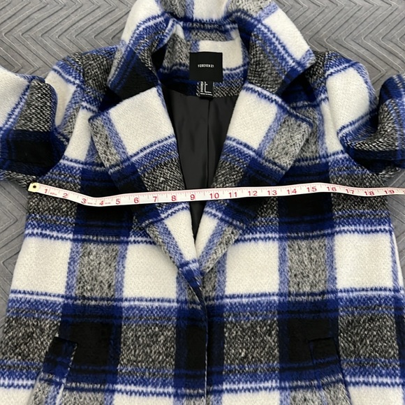 Forever 21 Oversized Long Plaid Coat - Picture 9 of 12